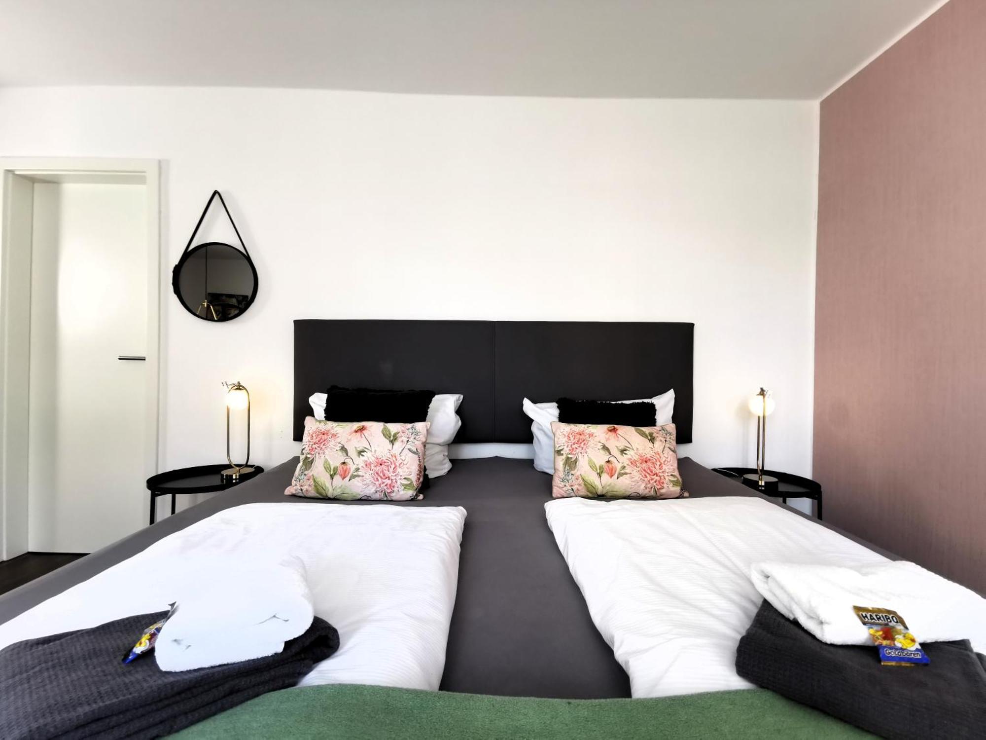 Bohnapartments Am Anger - Zentrum - Vollausstattung - Wlan 에르푸르트 외부 사진